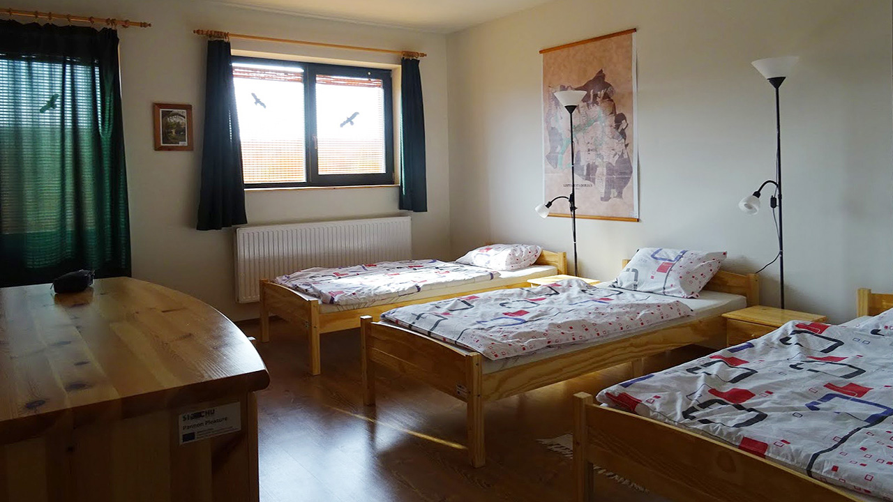 2-3-4 ágyas szobákban leszünk elszállásolva.